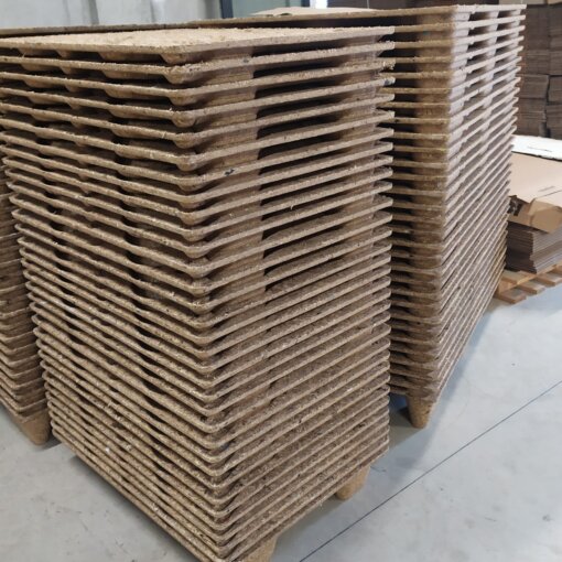 Pile of stackable pallets